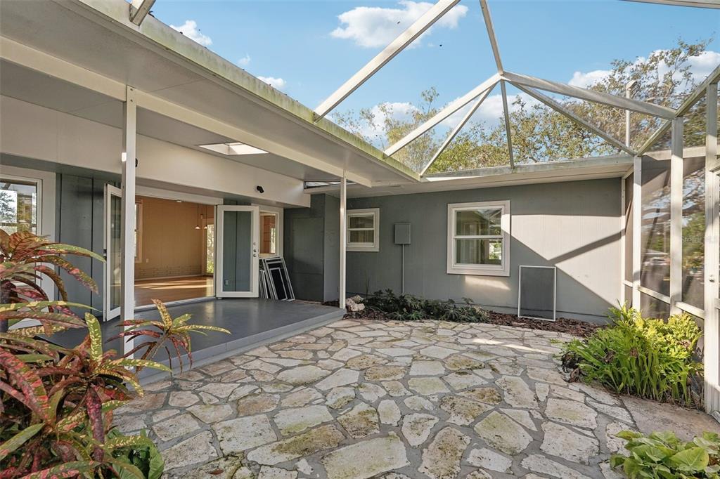 349 Scott Avenue Sarasota, FL 34243 - Photo 39 of 47