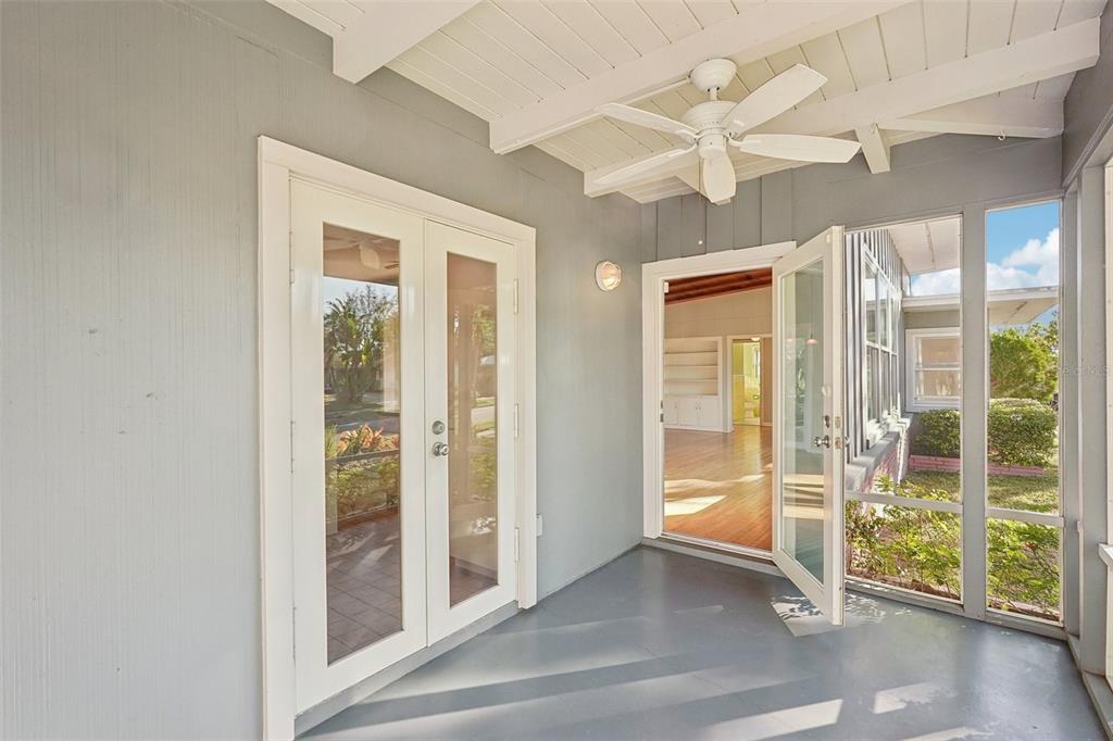 349 Scott Avenue Sarasota, FL 34243 - Photo 7 of 47