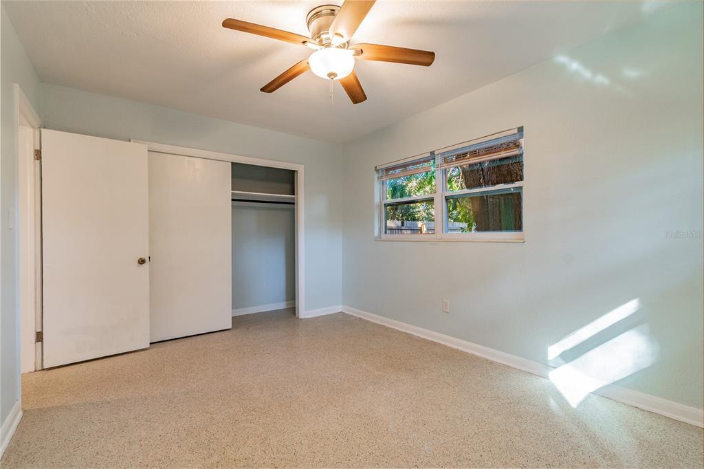 677 Oakwood Drive Dunedin, FL 34698 - Photo 26 of 31