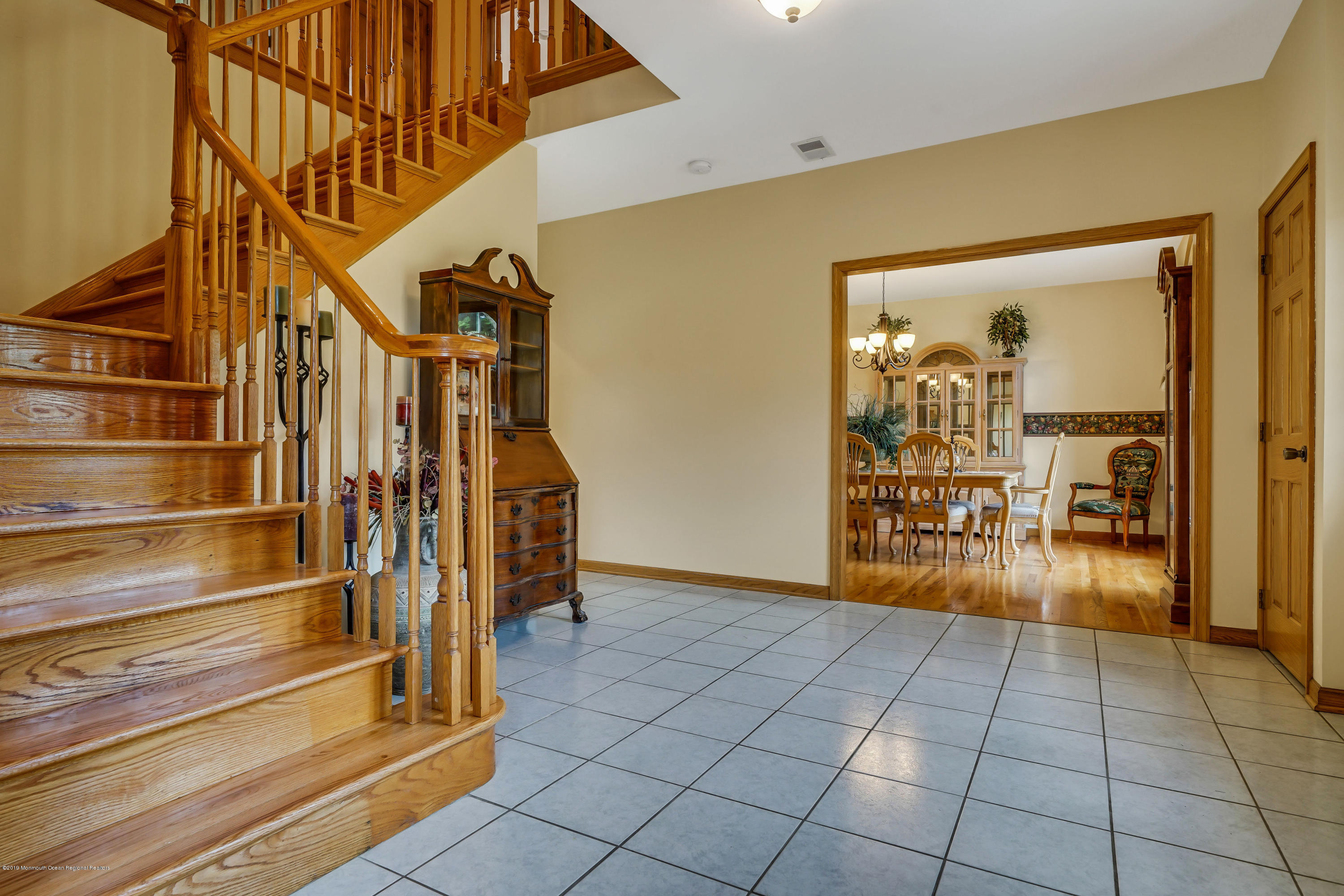 18 Statesboro Road Freehold, NJ 07728 - Photo 16 of 60 016_dsc08037-dsc08041