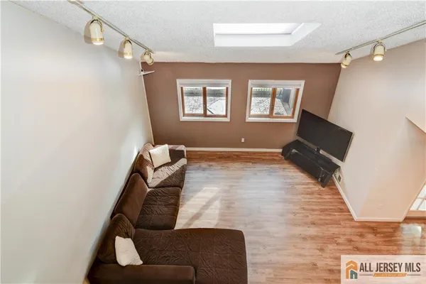 $724,900 | 139 Dawn Court, Old Bridge, NJ 08857