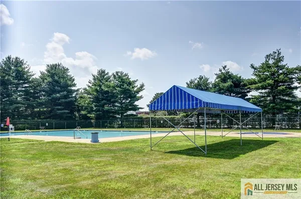 $724,900 | 139 Dawn Court, Old Bridge, NJ 08857