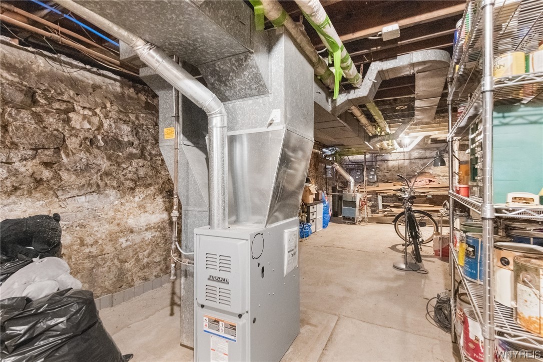 64 Cottage Street Buffalo, NY 14201 - Photo 17 of 40