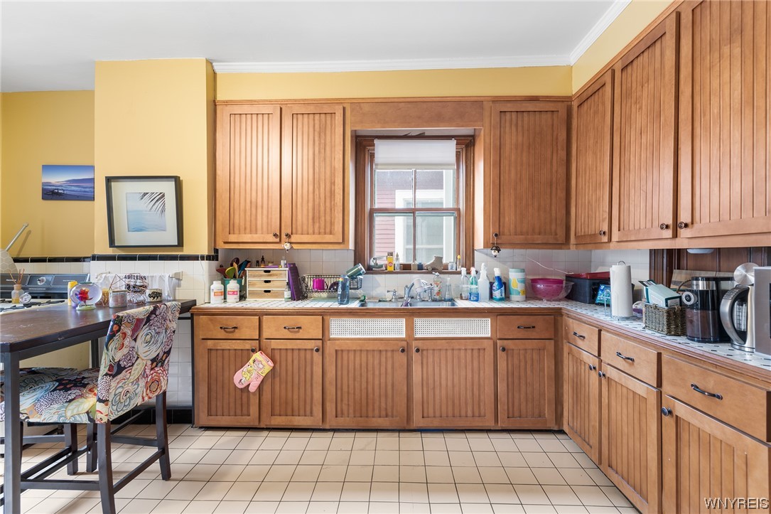 64 Cottage Street Buffalo, NY 14201 - Photo 33 of 40