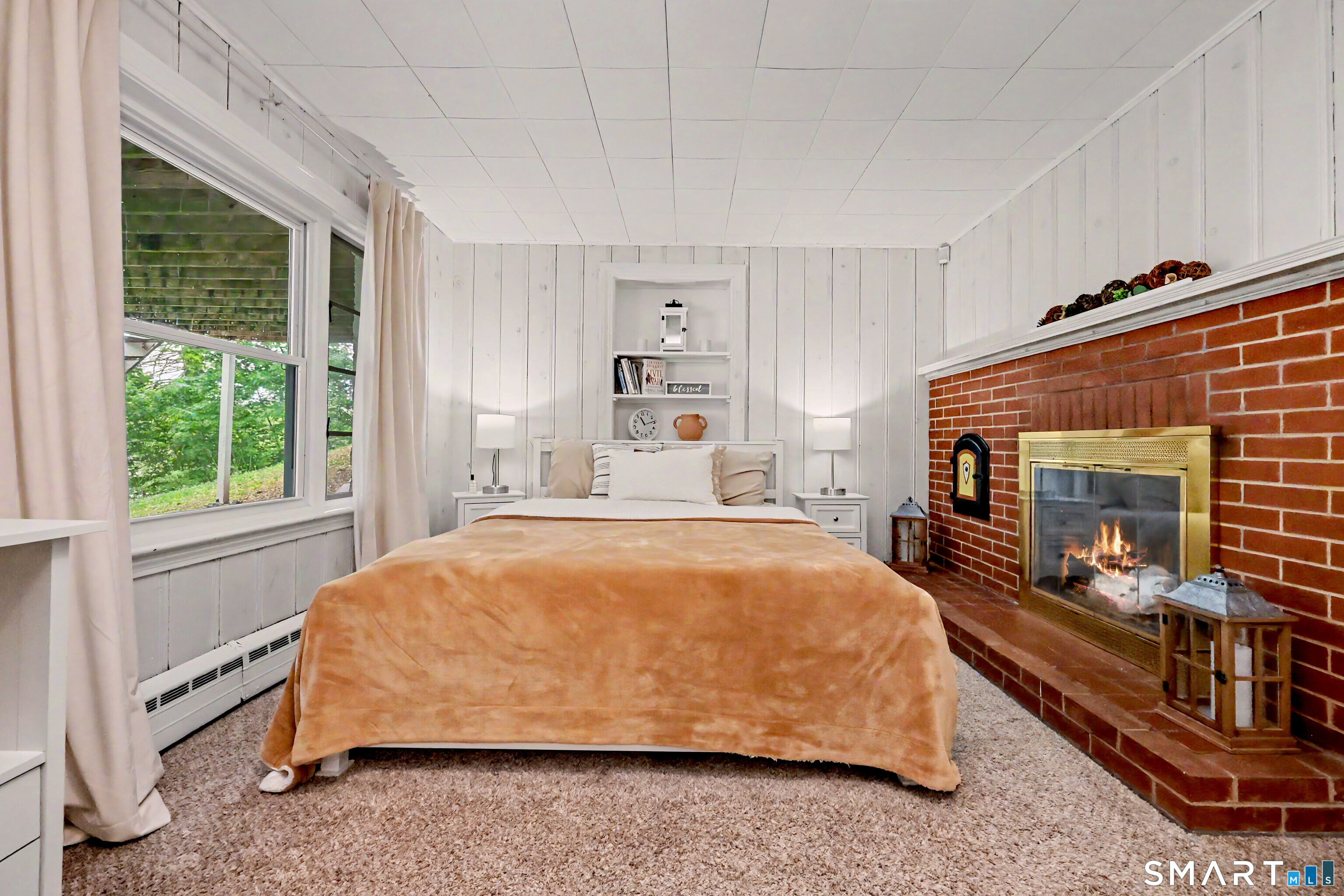 16 Ridgeland Circle Wallingford, CT 06492 - Photo 24 of 30 a bed sitting in a spacious bedroom next to a window