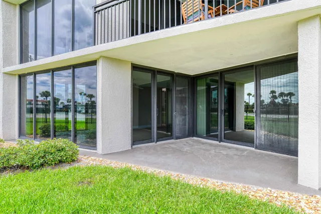 a view of a backyard with garden