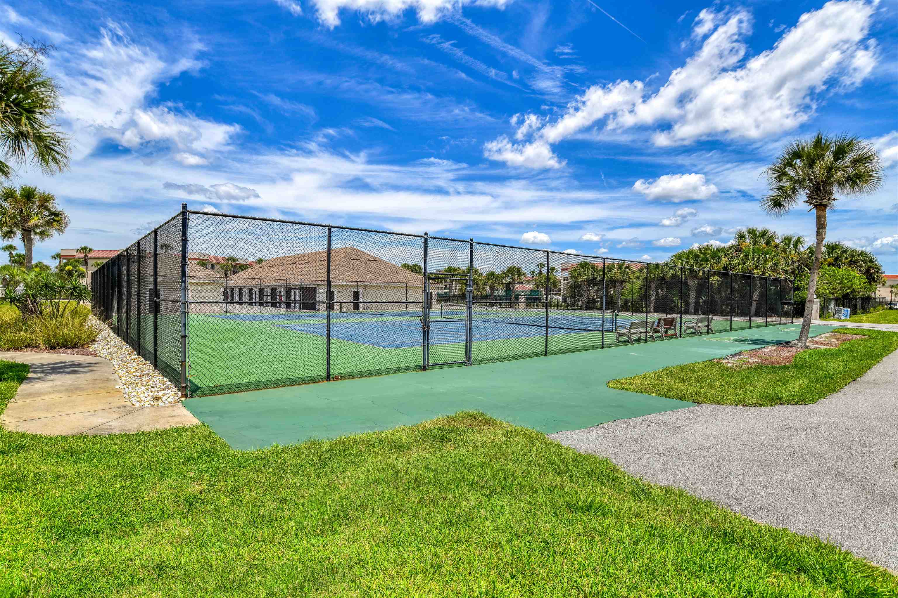 2 Dondanville Road, Unit 101 St. Augustine, FL 32080 - Photo 27 of 50 a view of a park with a big yard