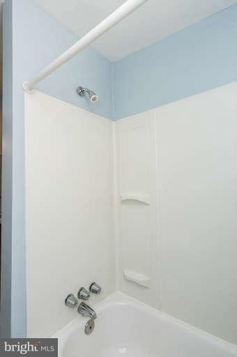 1204 Springfield Avenue Baltimore, MD 21239 - Photo 19 of 28 Bath