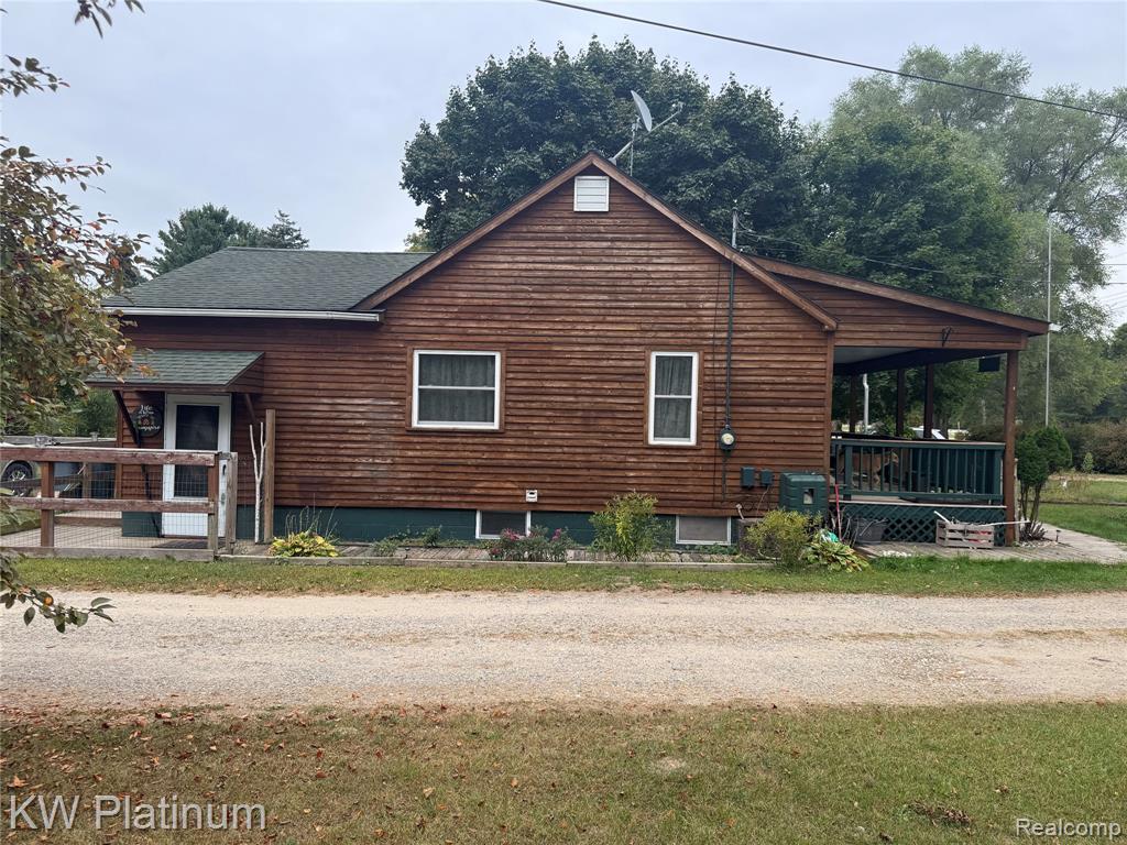 2669 Imlay City Road Lapeer, MI 48446 - Photo 21 of 28 Gallery Image 21