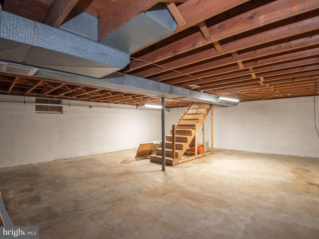 471 Delp Road Lancaster, PA 17601 - Photo 28 of 29 Gallery Image 28