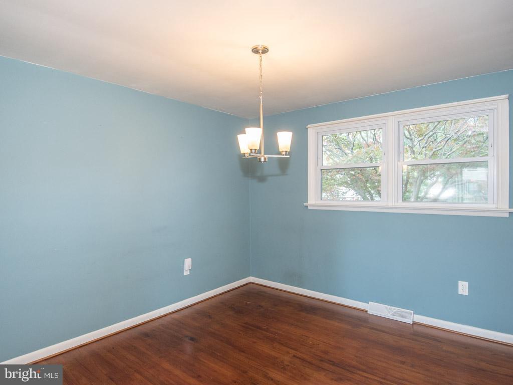 471 Delp Road Lancaster, PA 17601 - Photo 7 of 29 Gallery Image 7