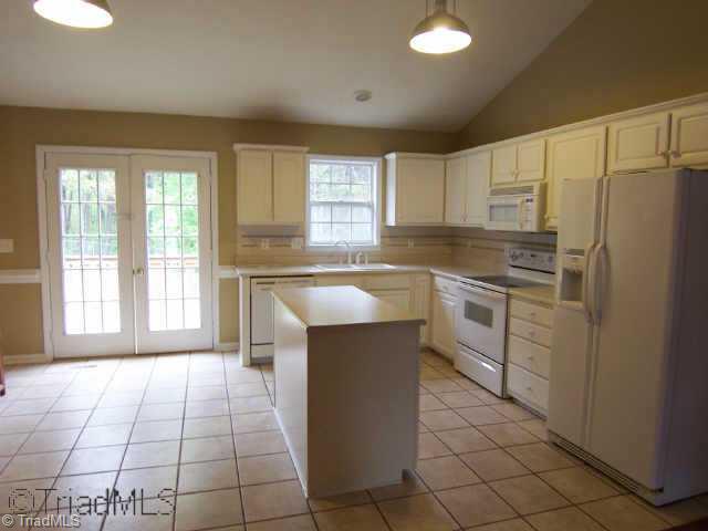 404 Grenham Road Greensboro, NC 27455 - Photo 4 of 6 Other.