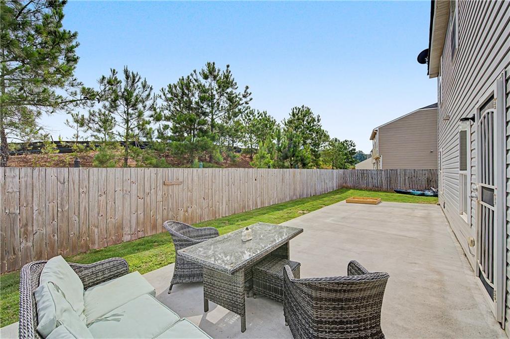741 Riverside Drive Calhoun, GA 30701 - Photo 4 of 41