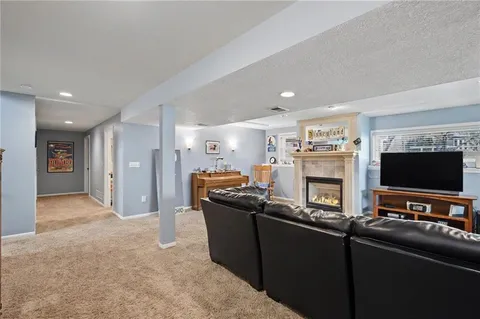 $500,000 | 14371 South Twilight Court, Olathe, KS 66062