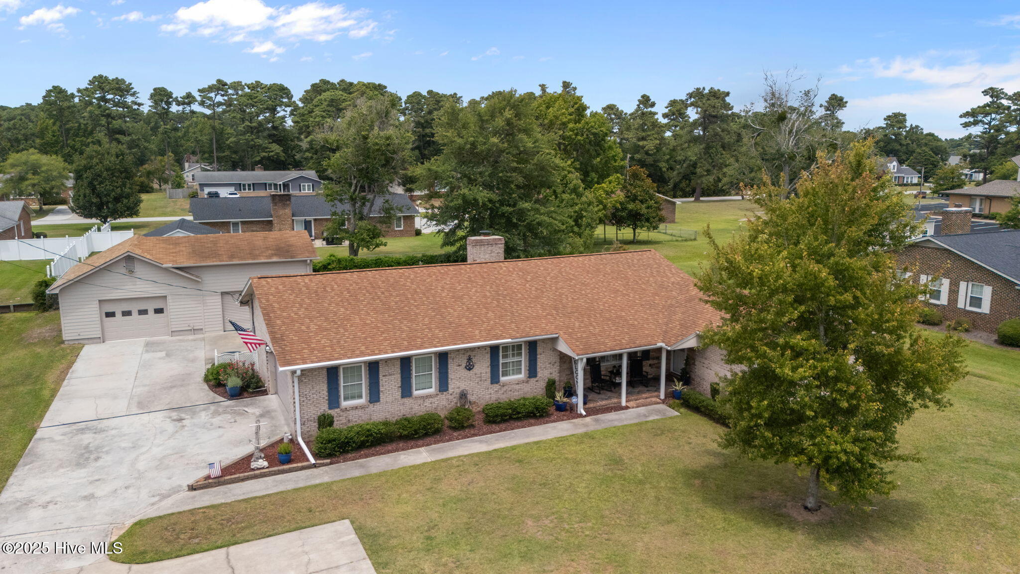 3616 Country Club Road Morehead City, NC 28557 - Photo 51 of 52 6-web-or-mls-DJI_20250721134157_0583_D