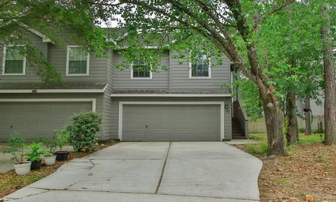 $229,900 | 10 Jenny Wren Court, The Woodlands, TX 77382