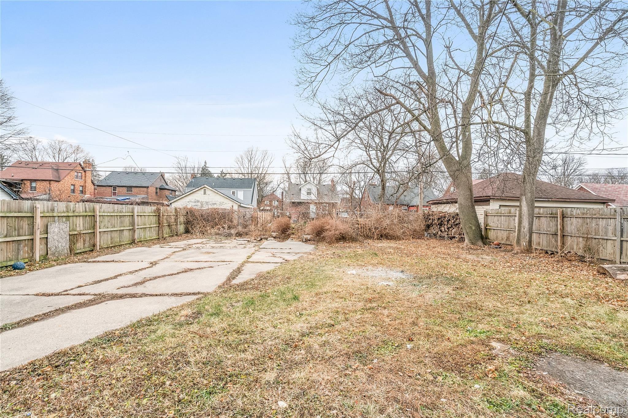 14225 Rutland Street Detroit, MI 48227 - Photo 42 of 42 14225 Rutland, Detroit-5340.jpg