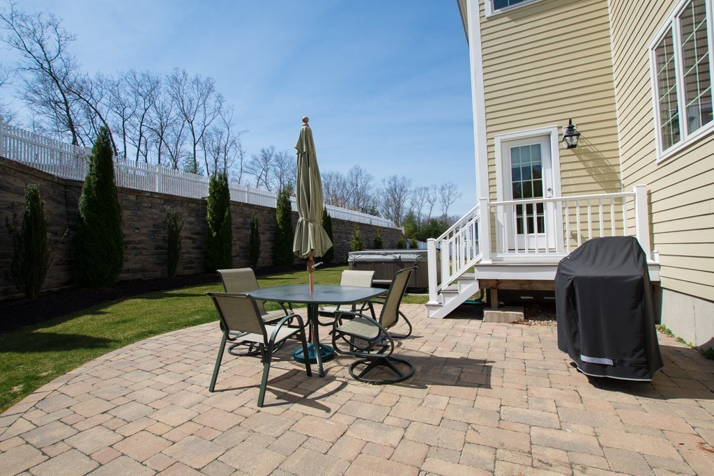 37 Erik Road Medfield, MA 02052 - Photo 27 of 30 Gallery Image 27