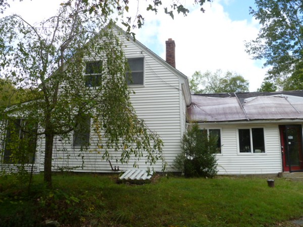 392 West Ware Road Warren, MA 01092 - Photo 3 of 6