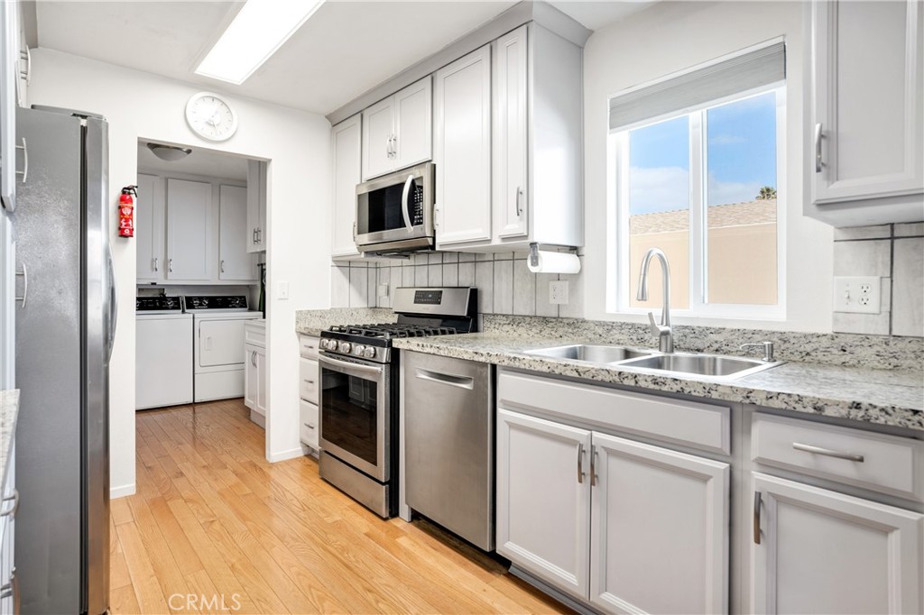 1338 Bishop Drive Hemet, CA 92545 - Photo 12 of 34