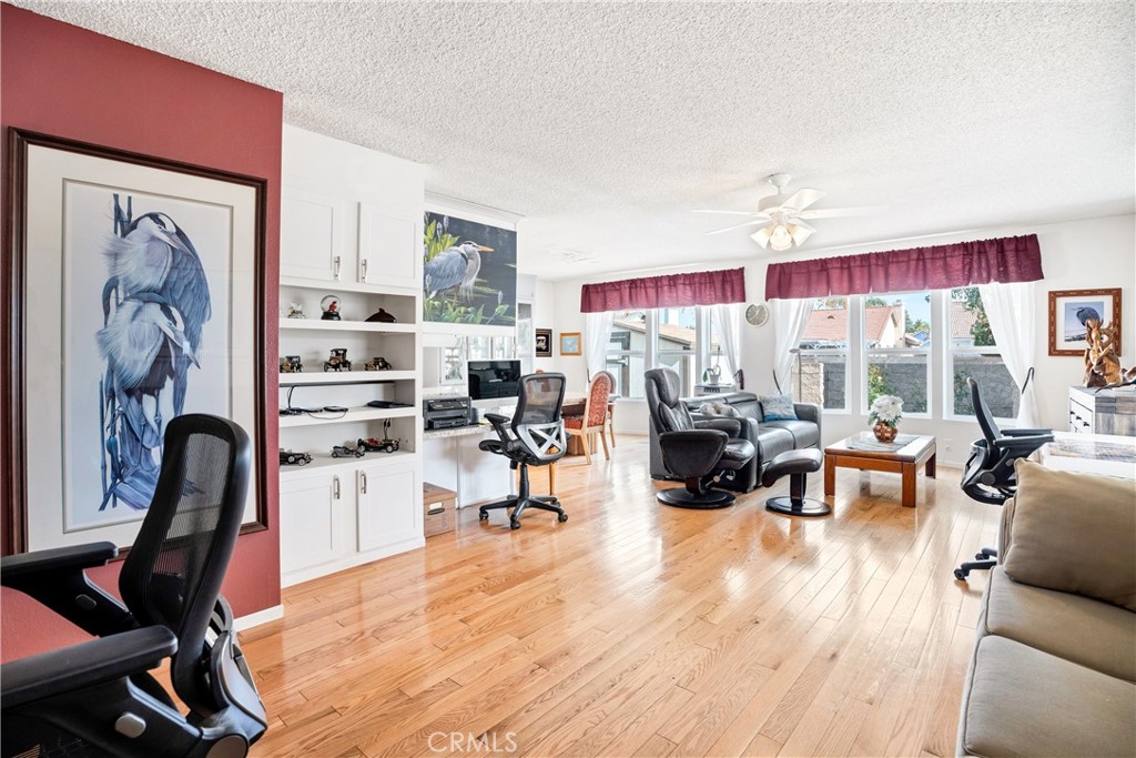 1338 Bishop Drive Hemet, CA 92545 - Photo 6 of 34