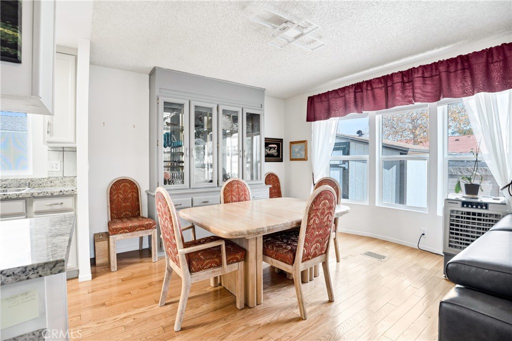 1338 Bishop Drive Hemet, CA 92545 - Photo 10 of 34