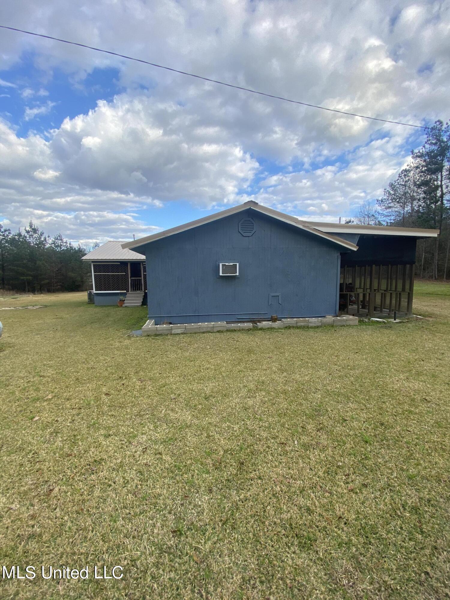 2095 Anderson Road Wesson, MS 39191 - Photo 3 of 5 Sanders picture 3