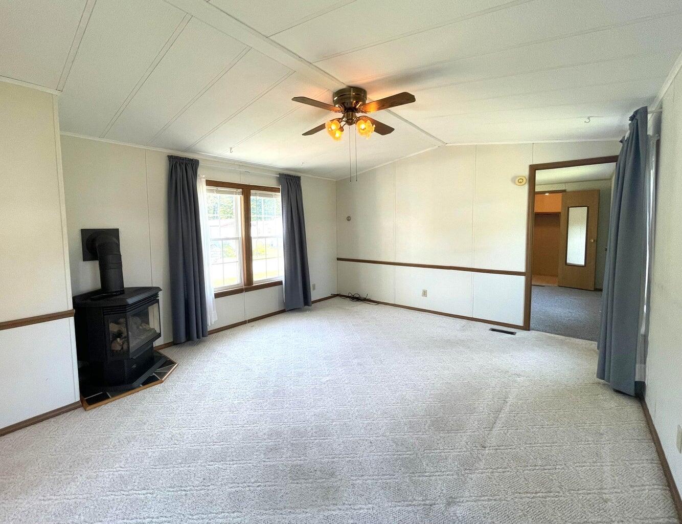 2 Arlene Lane Windham, ME 04062 - Photo 10 of 21 Livingroom w fireplace