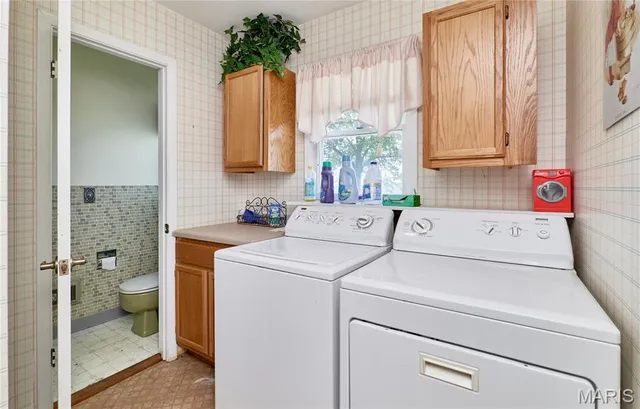 $285,000 | 339 White Road, Hawk Point, MO 63349