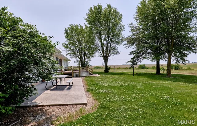 $285,000 | 339 White Road, Hawk Point, MO 63349