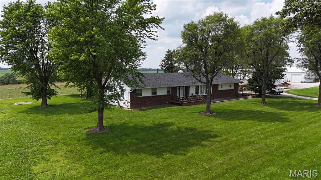 339 White Road Hawk Point, MO 63349 - Photo 39 of 41