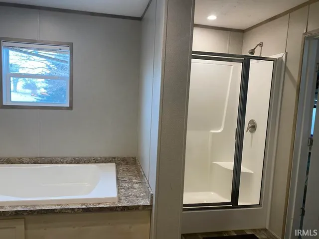 $215,000 | 6175 East 250 South, Bringhurst, IN 46913