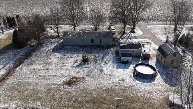 $215,000 | 6175 East 250 South, Bringhurst, IN 46913