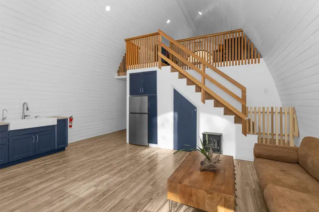 $1,499,000 | 215 Fm 2929 Road, Huntsville, TX 77340