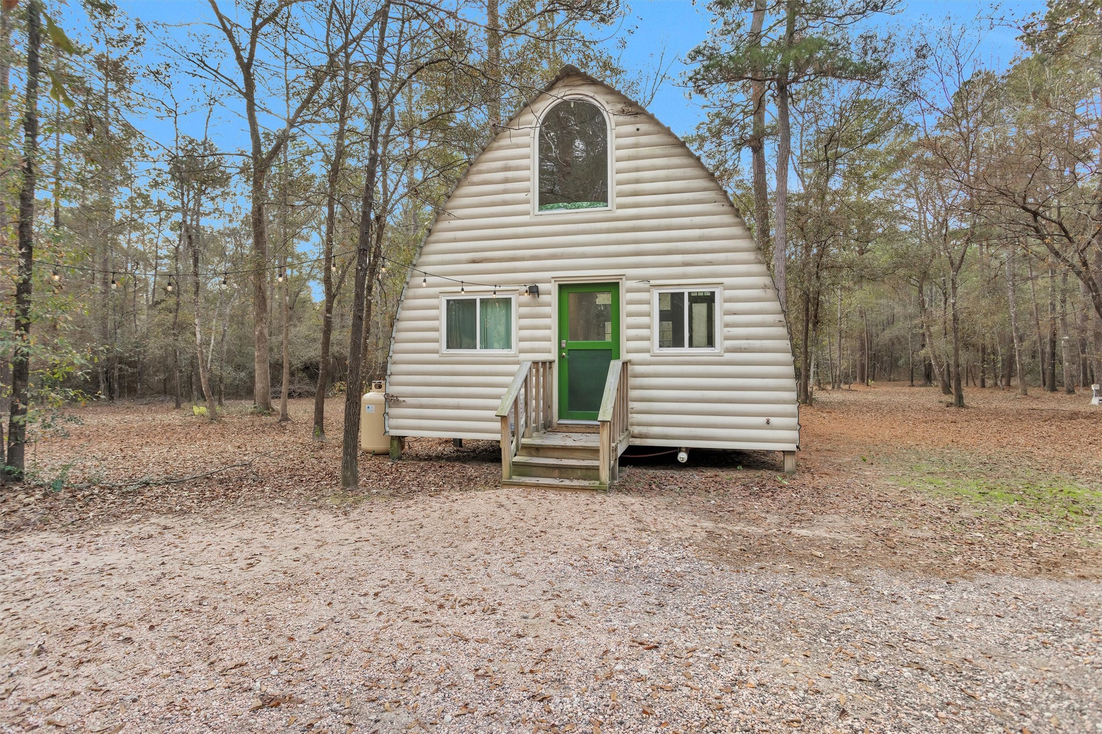 215 Fm 2929 Road Huntsville, TX 77340 - Photo 16 of 50 1 bed/1 bath cabin