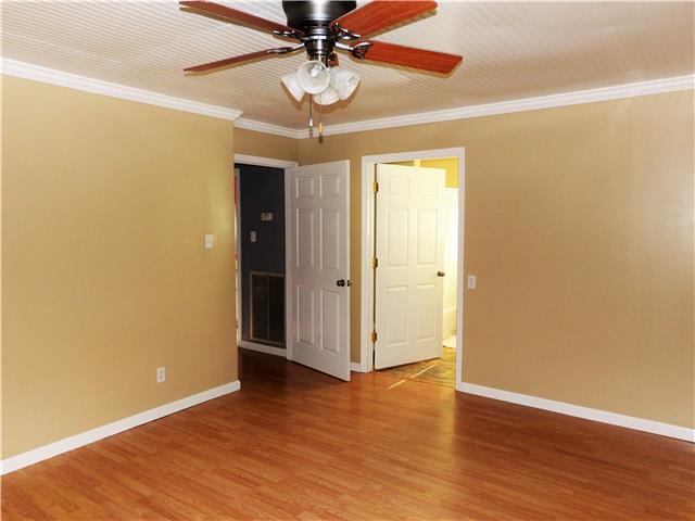 1387 Pomona Road Dickson, TN 37055 - Photo 11 of 20 Gallery Image 11