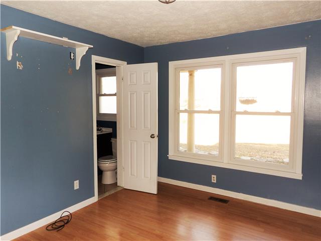 1387 Pomona Road Dickson, TN 37055 - Photo 13 of 20 Gallery Image 13
