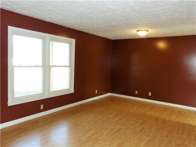 1387 Pomona Road Dickson, TN 37055 - Photo 7 of 20 Gallery Image 7