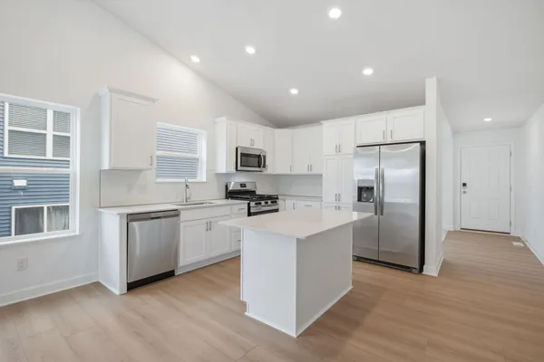 $439,791 | 142 Ridgeview Lane, Elko New Market, MN 55054