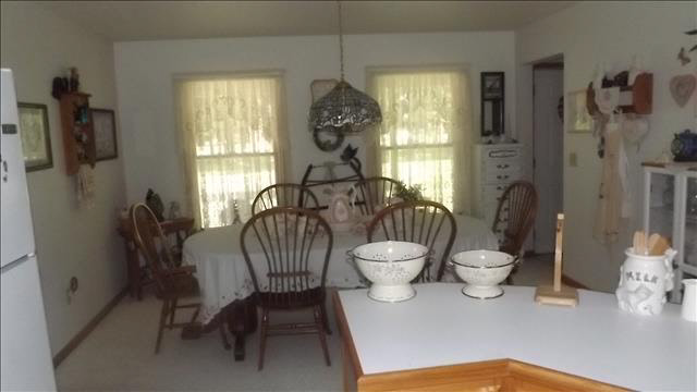 6707 West Dunbar Road Monroe, MI 48161 - Photo 10 of 18 20419744-9.JPG