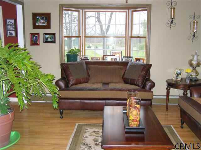 534 Wemple Road Bethlehem, NY 12077 - Photo 4 of 15 Photo 4