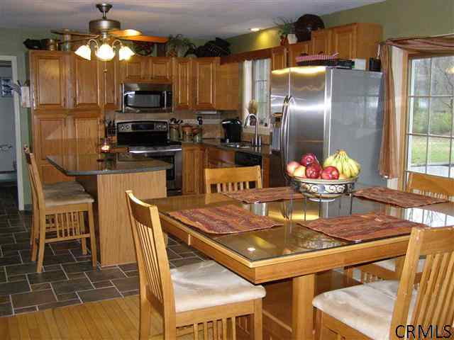 534 Wemple Road Bethlehem, NY 12077 - Photo 6 of 15 Photo 6