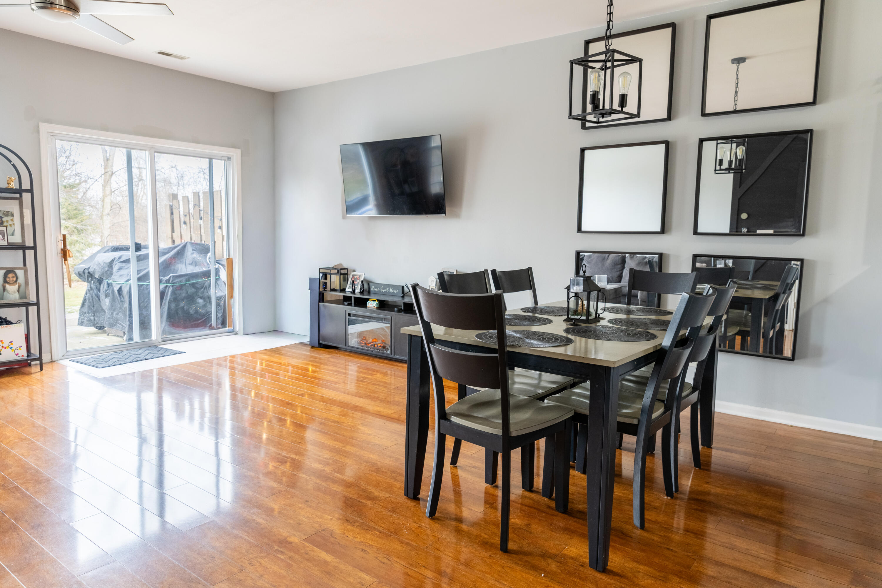 1741 Springtime Court Dyer, IN 46311 - Photo 5 of 20 3000x2000