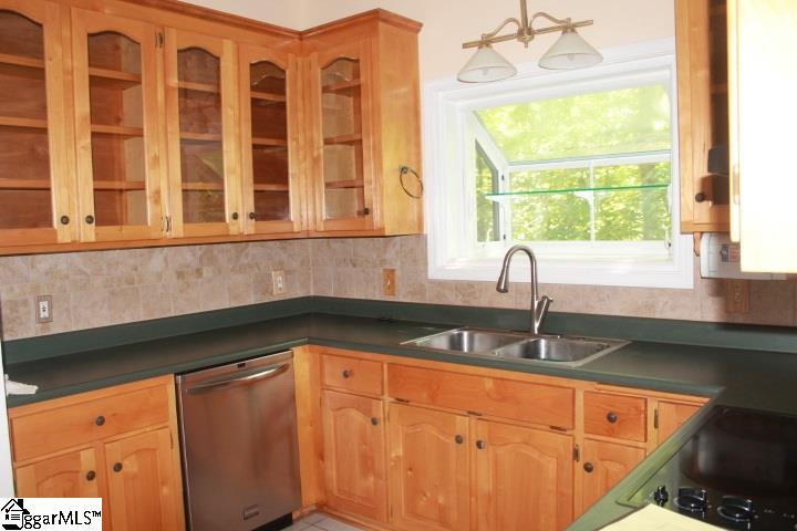 538 Upper Springs Road Pickens, SC 29671 - Photo 7 of 24