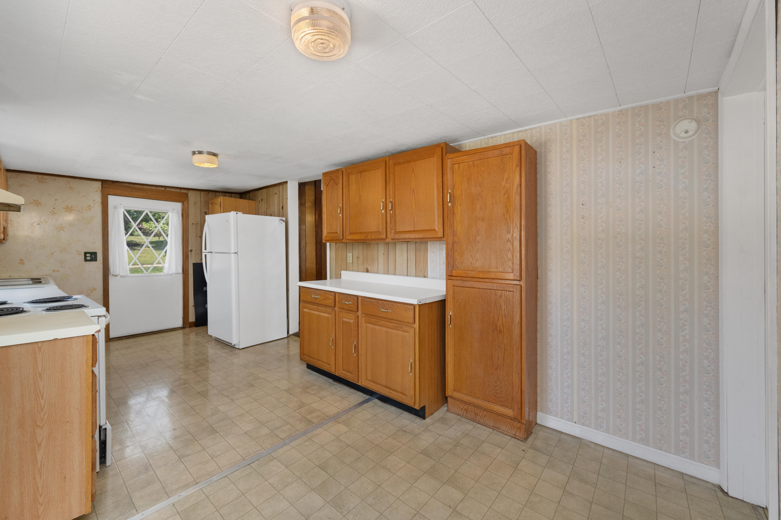 727 Western Reserve Road Crescent Springs, KY 41017 - Photo 8 of 18 Gallery Image 8