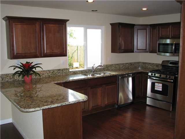 979 La Rue Avenue Fallbrook, CA 92028 - Photo 5 of 18