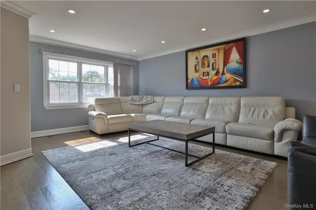 $4,750 | 29 Ridge Road, Dobbs Ferry, NY 10522