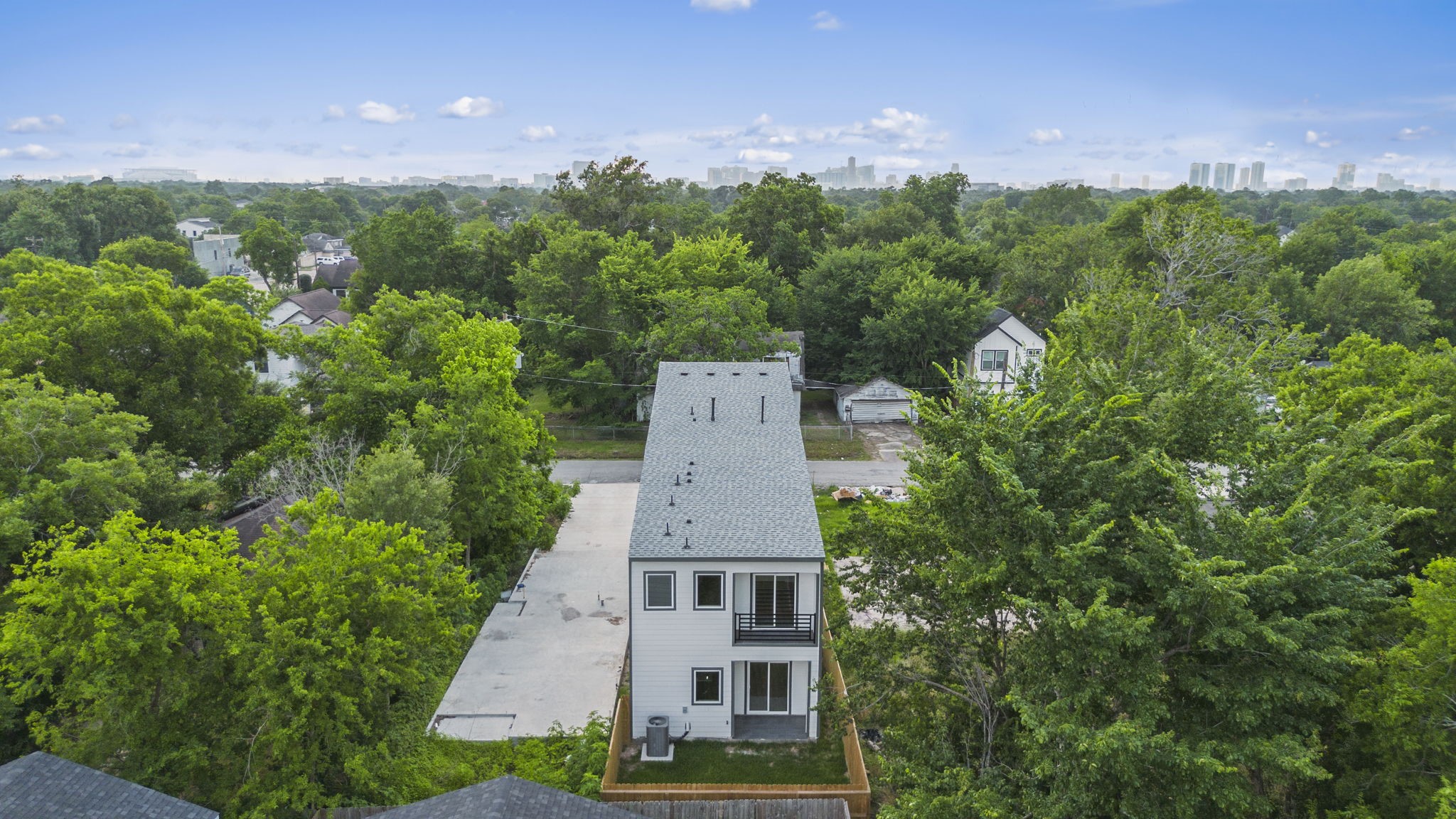 6631 Foster Street Houston, TX 77021 - Photo 20 of 21 an aerial view of a house
