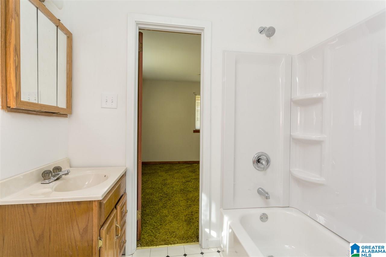 1106 Skelton Drive Birmingham, AL 35224 - Photo 10 of 12