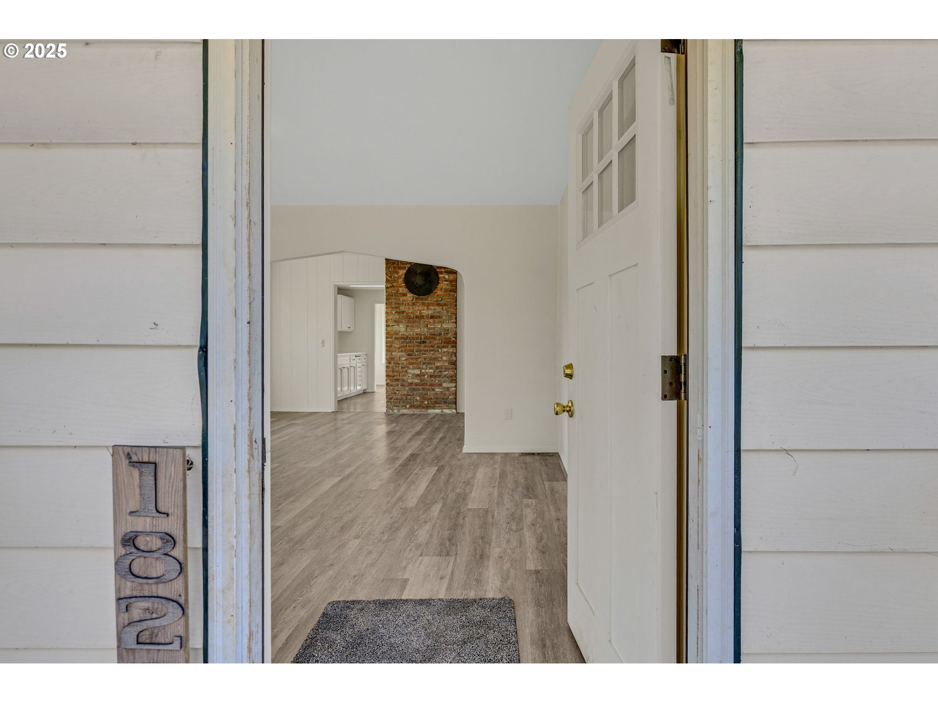 18223 South Springwater Road Estacada, OR 97023 - Photo 5 of 47 Gallery Image 5